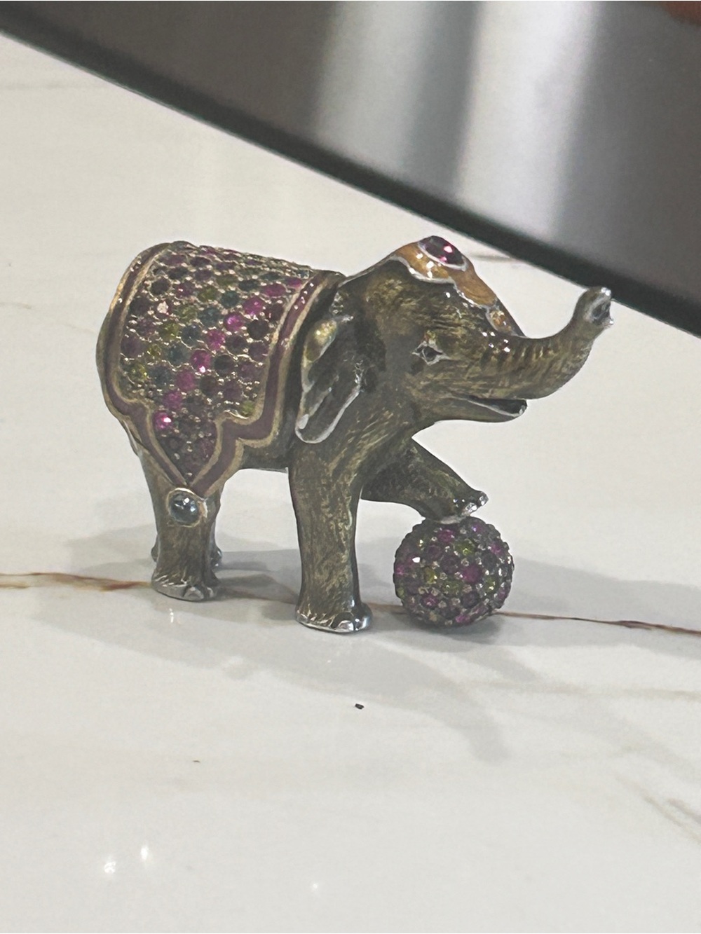 Jay Strongwater Elephant. Retired. Sought after